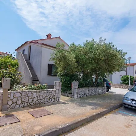 Mira B4- A Apartament Mali Lošinj