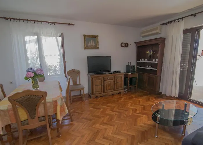 Mira B4- A Apartment